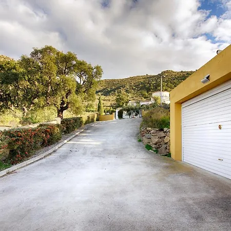 Casa Albera - With Pool And Fantastic Views